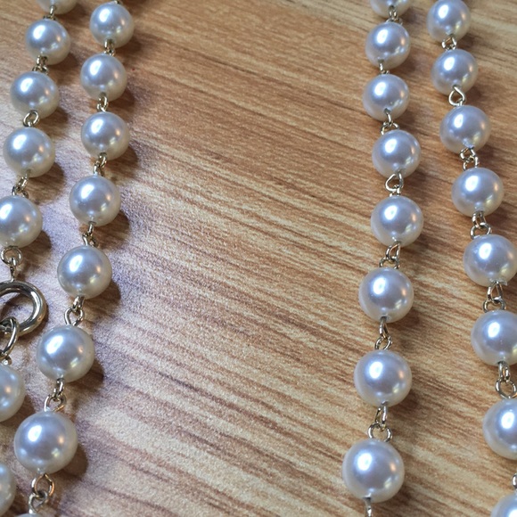Single long pearl necklace - Picture 8 of 8